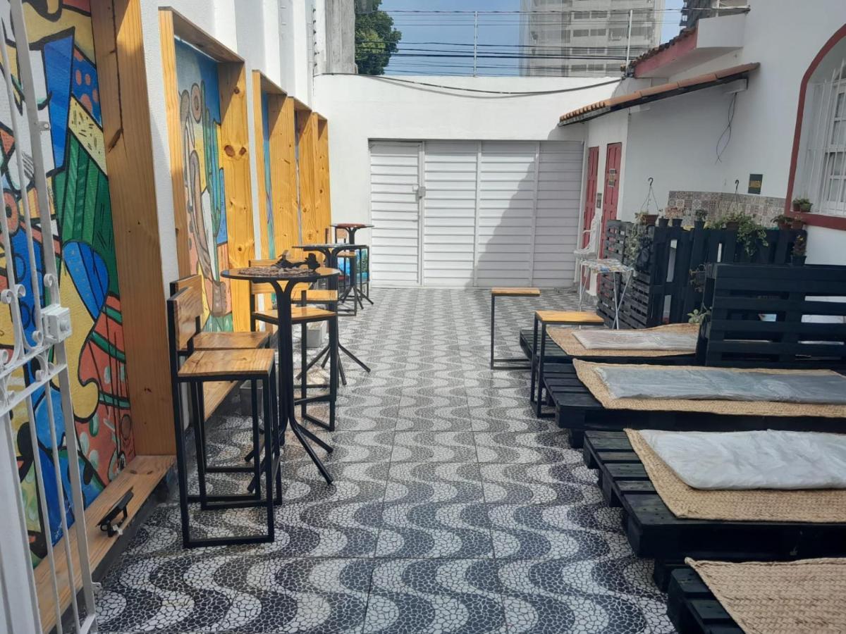 "Le Chat Qui Peche" Hostel A 150 Metros Da Praia De Pajucara Maceió エクステリア 写真