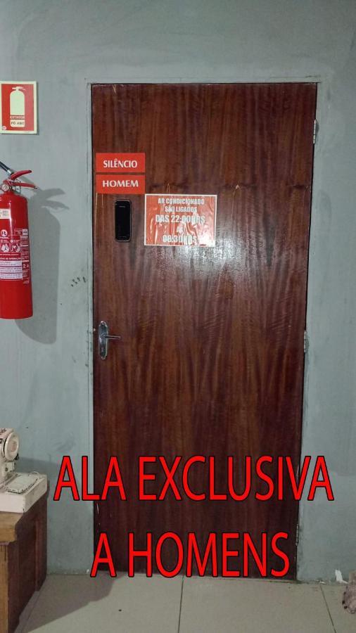 "Le Chat Qui Peche" Hostel A 150 Metros Da Praia De Pajucara Maceió エクステリア 写真